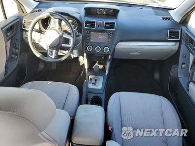 Zdjęcie 8 z 12 samochodu: 2017 SUBARU FORESTER 2.5I VIN:JF2SJABC0HH419869 - miniatura