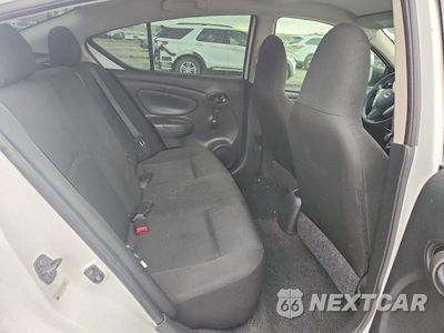 Zdjęcie 10 z 12 samochodu: 2015 NISSAN VERSA 1.6 S VIN:3N1CN7AP7FL954374 - miniatura