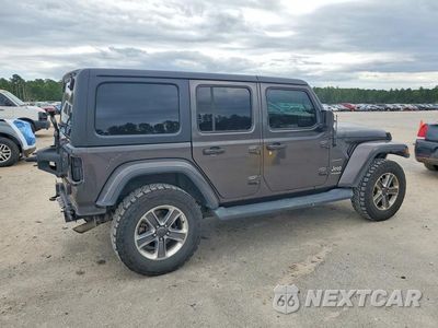 Trzecie zdjęcie samochodu z tyłu: 2020 JEEP WRANGLER UNLIMITED SAHARA VIN:1C4HJXENXLW159624 - miniatura