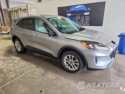 Czwarte zdjęcie samochodu z boku: 2022 FORD ESCAPE SE VIN:1FMCU0G63NUB12587 - miniatura