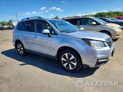 Czwarte zdjęcie samochodu z boku: 2018 SUBARU FORESTER 2.5I PREMIUM VIN:JF2SJAGC9JH555335 - miniatura