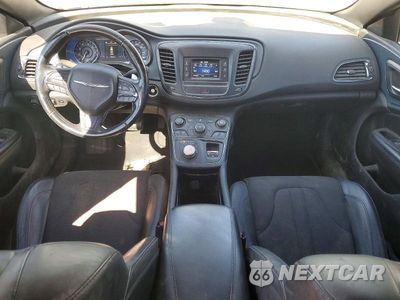 Zdjęcie 8 z 12 samochodu: 2015 CHRYSLER 200 S VIN:1C3CCCBG4FN517687 - miniatura