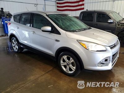 Czwarte zdjęcie samochodu z boku: 2015 FORD ESCAPE SE VIN:1FMCU9GX2FUC62740 - miniatura
