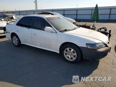 Czwarte zdjęcie samochodu z boku: 2002 HONDA ACCORD EX VIN:1HGCG66862A129433 - miniatura