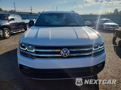Piąte zdjęcie samochodu w środku: 2019 VOLKSWAGEN ATLAS SE VIN:1V2UR2CA4KC618476 - miniatura