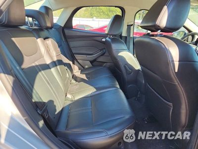 Zdjęcie 10 z 12 samochodu: 2013 FORD FOCUS SE VIN:1FADP3F22DL320311 - miniatura