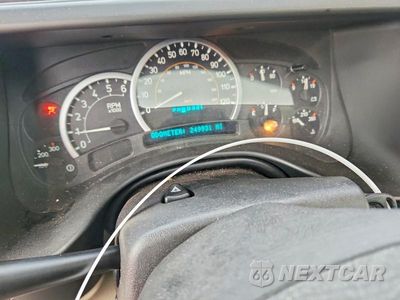 Zdjęcie 9 z 14 samochodu: 2004 HUMMER H2 VIN:5GRGN23U14H101743 - miniatura