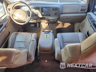 Zdjęcie 8 z 12 samochodu: 2004 FORD F250 SUPER DUTY VIN:1FTNW21L14EA47037 - miniatura