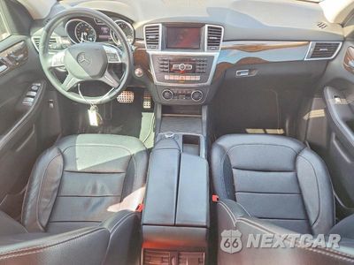 Zdjęcie 8 z 12 samochodu: 2014 MERCEDES-BENZ ML 350 VIN:4JGDA5JB9EA323102 - miniatura