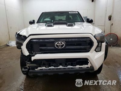Piąte zdjęcie samochodu w środku: 2024 TOYOTA TACOMA SR VIN:3TYLD5KN6RT005788 - miniatura