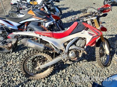2014 HONDA CRF250 L MLHMD3812E5105067 - główne zdjęcie licytacji z USA - miniatura