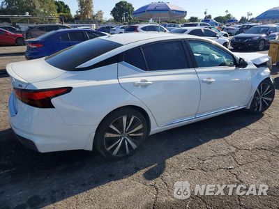 Trzecie zdjęcie samochodu z tyłu: 2019 NISSAN ALTIMA SR VIN:1N4BL4CV5KN320442 - miniatura