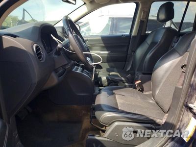 Zdjęcie 7 z 13 samochodu: 2016 JEEP COMPASS LATITUDE VIN:1C4NJDEB4GD662803 - miniatura