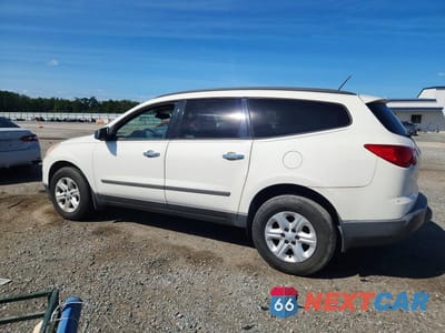 Drugie zdjęcie samochodu z przodu: 2011 CHEVROLET TRAVERSE LS VIN:1GNKREED5BJ159737 - miniatura