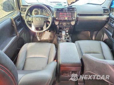 Zdjęcie 8 z 12 samochodu: 2020 TOYOTA 4RUNNER TRD OFF-ROAD PREMIUM VIN:JTEBU5JR9L5784754 - miniatura