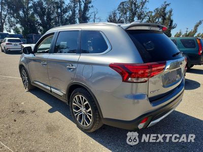 Drugie zdjęcie samochodu z przodu: 2018 MITSUBISHI OUTLANDER SE VIN:JA4AD3A32JZ014962 - miniatura