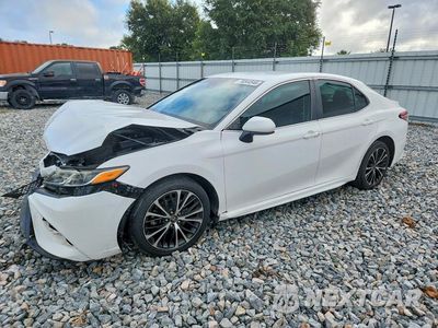 2018 TOYOTA CAMRY SE 4T1B11HKXJU127961 - główne zdjęcie licytacji z USA - miniatura