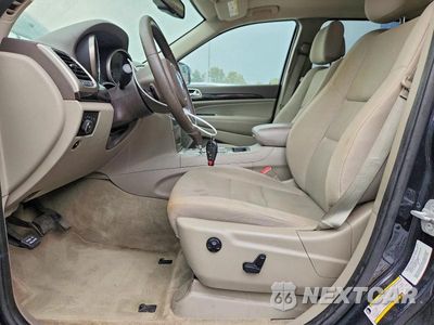Zdjęcie 7 z 12 samochodu: 2013 JEEP GRAND CHEROKEE LAREDO VIN:1C4RJFAG5DC595208 - miniatura