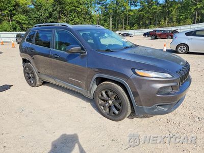 Czwarte zdjęcie samochodu z boku: 2018 JEEP CHEROKEE LATITUDE PLUS VIN:1C4PJLLX6JD524852 - miniatura