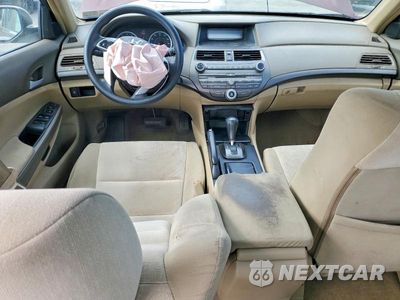 Zdjęcie 8 z 13 samochodu: 2008 HONDA ACCORD LXP VIN:1HGCP26468A162348 - miniatura