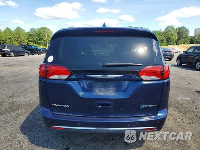 Zdjęcie 6 z 13 samochodu: 2018 CHRYSLER PACIFICA HYBRID LIMITED VIN:2C4RC1N70JR127140 - miniatura