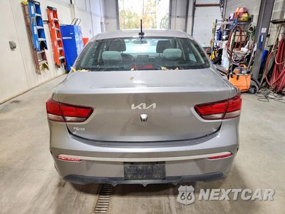 Zdjęcie 6 z 12 samochodu: 2023 KIA RIO S VIN:3KPA24AD0PE565518 - miniatura