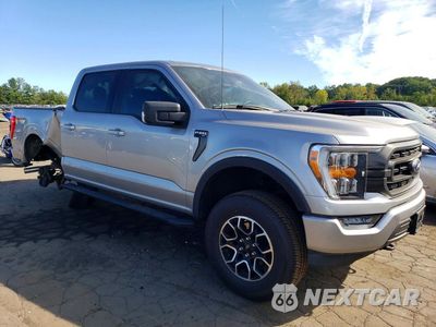 Czwarte zdjęcie samochodu z boku: 2021 FORD F150 SUPERCREW VIN:1FTFW1E59MKD21726 - miniatura