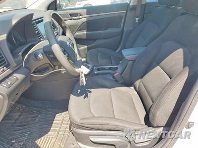 Zdjęcie 7 z 13 samochodu: 2018 HYUNDAI ELANTRA SEL VIN:5NPD84LF9JH326739 - miniatura