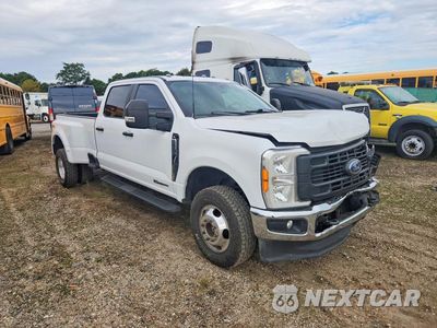 Czwarte zdjęcie samochodu z boku: 2023 FORD F350 SUPER DUTY VIN:1FT8W3DT1PEC18744 - miniatura