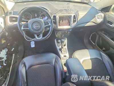 Zdjęcie 8 z 14 samochodu: 2018 JEEP COMPASS LATITUDE VIN:3C4NJDBB0JT179153 - miniatura