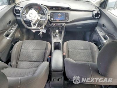 Zdjęcie 8 z 12 samochodu: 2021 NISSAN KICKS SV VIN:3N1CP5CV3ML538071 - miniatura