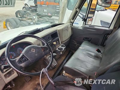Zdjęcie 8 z 13 samochodu: 2012 INTERNATIONAL 4300 CURTAIN SIDE TRUCK VIN:1HTJTSKL7CJ581545 - miniatura