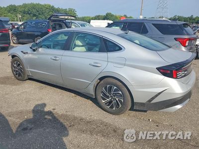 Drugie zdjęcie samochodu z przodu: 2026 HYUNDAI SONATA HYBRID BLUE VIN:KMHL24JJ2TA142480 - miniatura