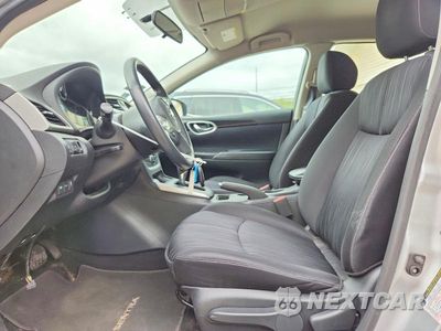 Zdjęcie 7 z 12 samochodu: 2018 NISSAN SENTRA SV VIN:3N1AB7AP2JY249574 - miniatura