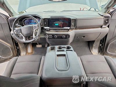 Zdjęcie 8 z 12 samochodu: 2024 CHEVROLET SILVERADO K1500 RST VIN:3GCUDEED1RG128691 - miniatura