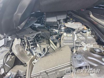 Zdjęcie 12 z 13 samochodu: 2027 HONDA HR-V EXL VIN:3CZRZ2H77VM715267 - miniatura