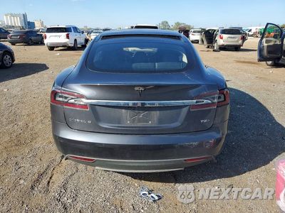 Zdjęcie 6 z 12 samochodu: 2015 TESLA MODEL S VIN:5YJSA1E23FF109486 - miniatura