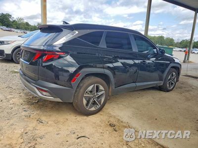 Trzecie zdjęcie samochodu z tyłu: 2026 HYUNDAI TUCSON SEL VIN:5NMJB3DE7TH609404 - miniatura