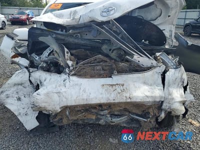 Zdjęcie 12 z 13 samochodu: 2012 TOYOTA SIENNA XLE 8-PASSENGER VIN:5TDYK3DC0CS189432 - miniatura
