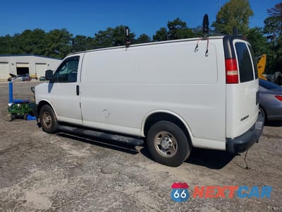 Drugie zdjęcie samochodu z przodu: 2019 CHEVROLET EXPRESS G2500 VIN:1GCWGAFP0K1166368 - miniatura