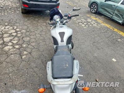 Zdjęcie 6 z 9 samochodu: 2003 SUZUKI SV650 VIN:JS1VP53A932105836 - miniatura