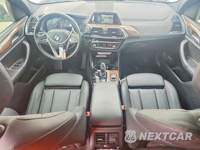 Zdjęcie 8 z 14 samochodu: 2019 BMW X3 SDRIVE30I VIN:5UXTR7C55KLF25741 - miniatura