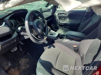 Zdjęcie 8 z 13 samochodu: 2021 TOYOTA RAV4 XLE VIN:2T3P1RFV7MW231594 - miniatura