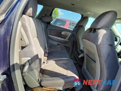 Zdjęcie 11 z 13 samochodu: 2011 CHEVROLET TRAVERSE LS VIN:1GNKVFED2BJ164038 - miniatura