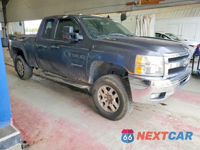 Czwarte zdjęcie samochodu z boku: 2011 CHEVROLET SILVERADO K2500 HEAVY DUTY LT VIN:1GC2KXCG3BZ289636 - miniatura