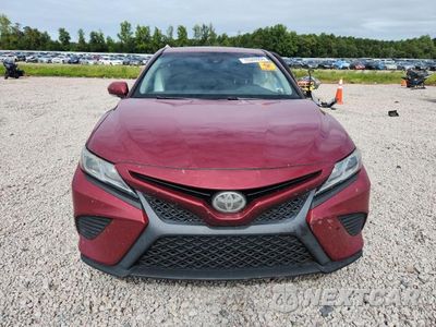 Piąte zdjęcie samochodu w środku: 2018 TOYOTA CAMRY SE VIN:4T1B11HKXJU564164 - miniatura