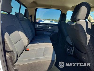 Zdjęcie 10 z 12 samochodu: 2019 RAM 1500 BIG HORN/LONE STAR VIN:1C6RREFT7KN836056 - miniatura