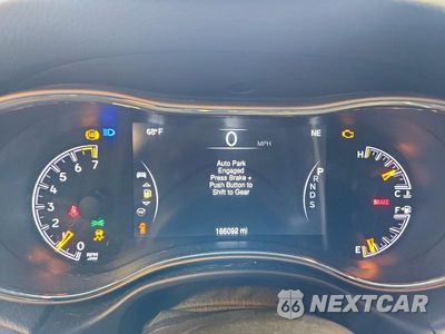 Zdjęcie 9 z 13 samochodu: 2015 JEEP GRAND CHEROKEE LAREDO VIN:1C4RJFAGXFC813369 - miniatura