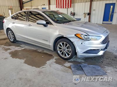 Czwarte zdjęcie samochodu z boku: 2017 FORD FUSION SE HYBRID VIN:3FA6P0LU2HR181222 - miniatura