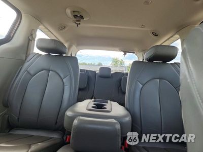 Zdjęcie 10 z 13 samochodu: 2017 CHRYSLER PACIFICA TOURING VIN:2C4RC1DG4HR777004 - miniatura